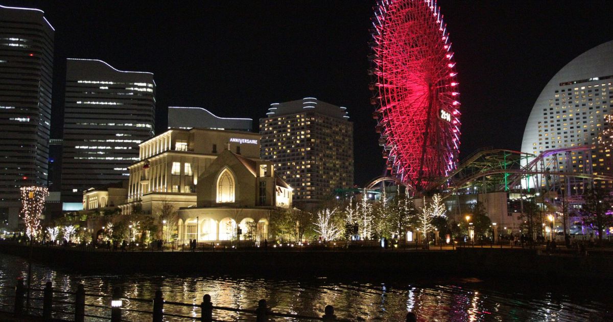 観覧車が見える夜景